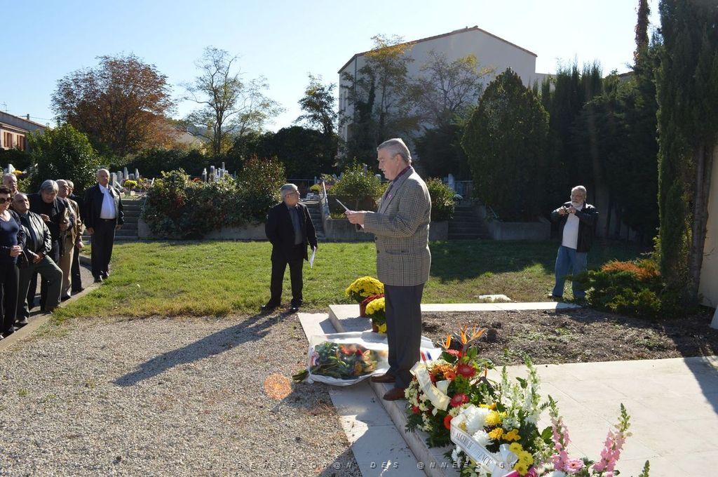 CEREMONIE DU 1 NOVEMBRE 2015 CIMETIERE DE MAZARGUES (16).JPG